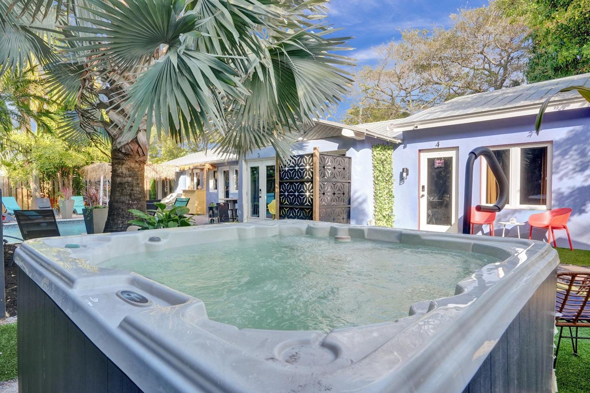 Kiki 3 - Men'S Clothing Optional Guest Houses Wilton Manors Екстер'єр фото